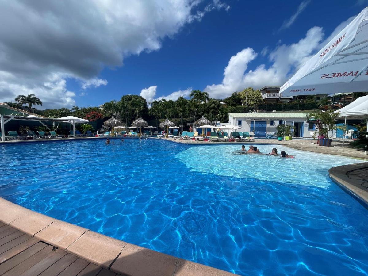 Studio spacieux vue mer au DIAMANT avec piscine Le Diamant Extérieur photo